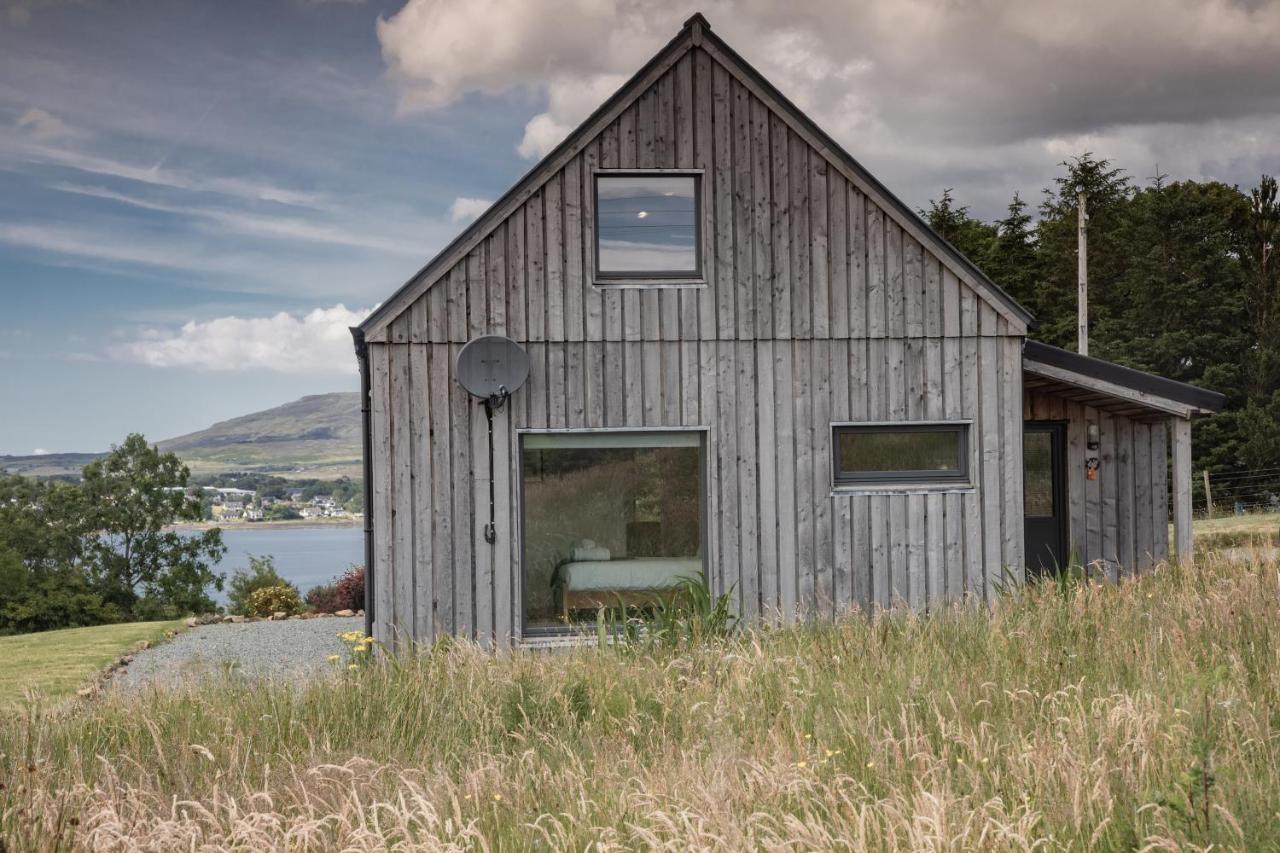 Cuillrigh - Luxury House, Loch & Mountain Views Villa Portree Bagian luar foto